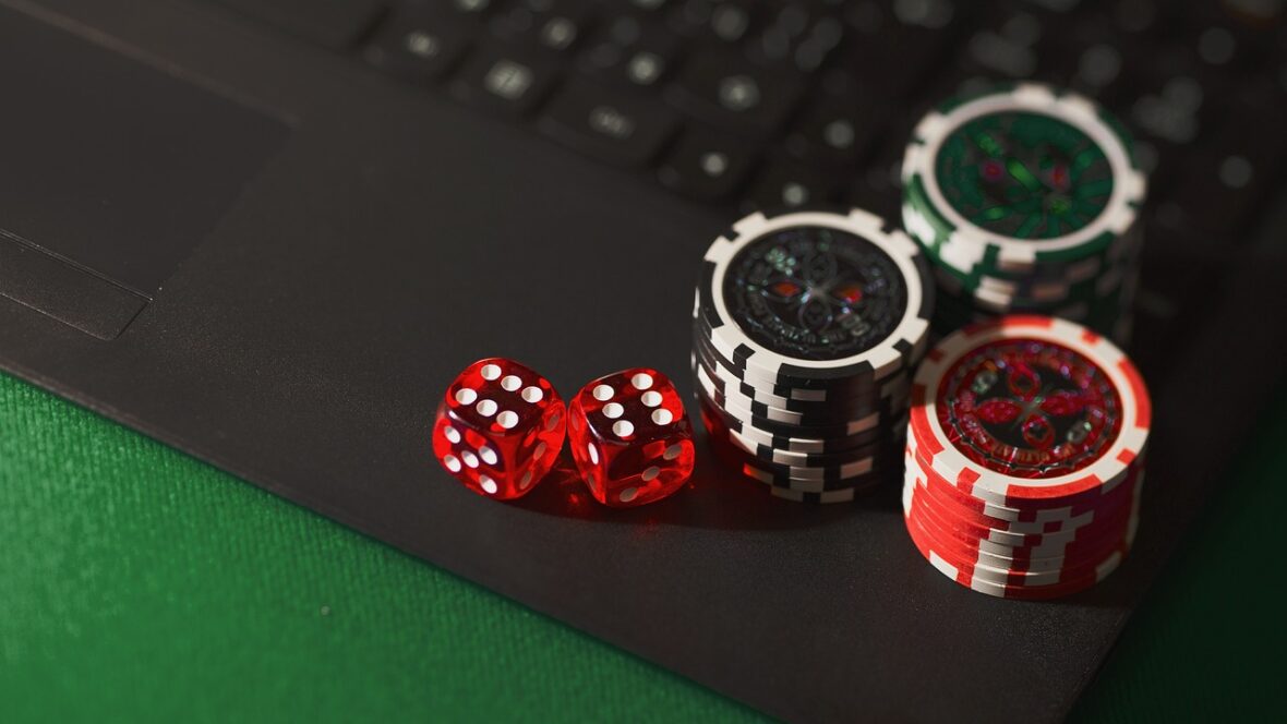 Dice on laptop online casino